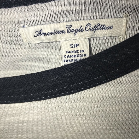 American Eagle top - Picture 3 of 3